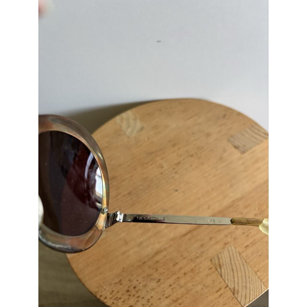 NOS Vintage (‘70s) Neostyle Sun-Art Sunglasses in Clear light blue with peach - Picture 7 of 8